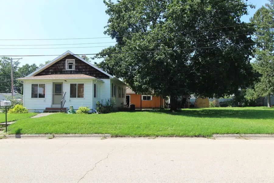 1503 & 1507 Lowell Street, Janesville, WI 53545 - #3