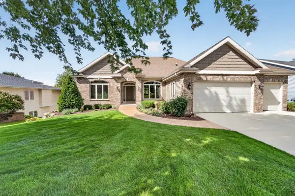 100 Autumnwood Circle, Mount Horeb, WI 53572