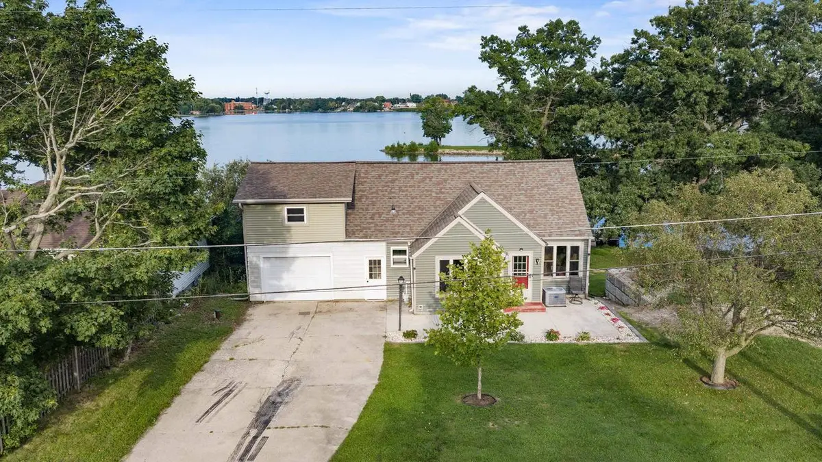 N7082 Airport Road, Beaver Dam, WI 53916 - #1