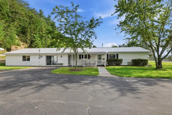 630 Center Street, Wonewoc, WI 53968