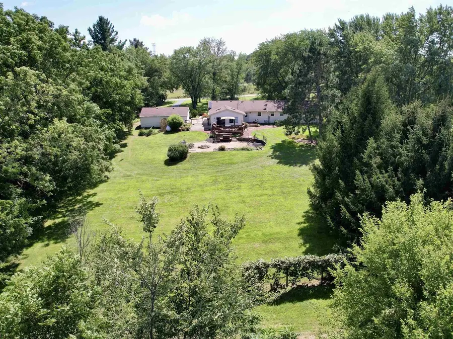 6830 W Saint Lawrence Avenue, Beloit, WI 53511 - #3