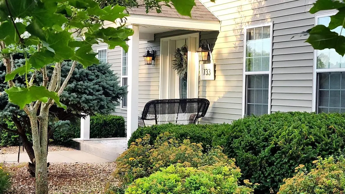 733 Lucas Lane, Jefferson, WI 53549 - #1