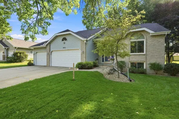 893 Chalfont Drive, Sun Prairie, WI 53590