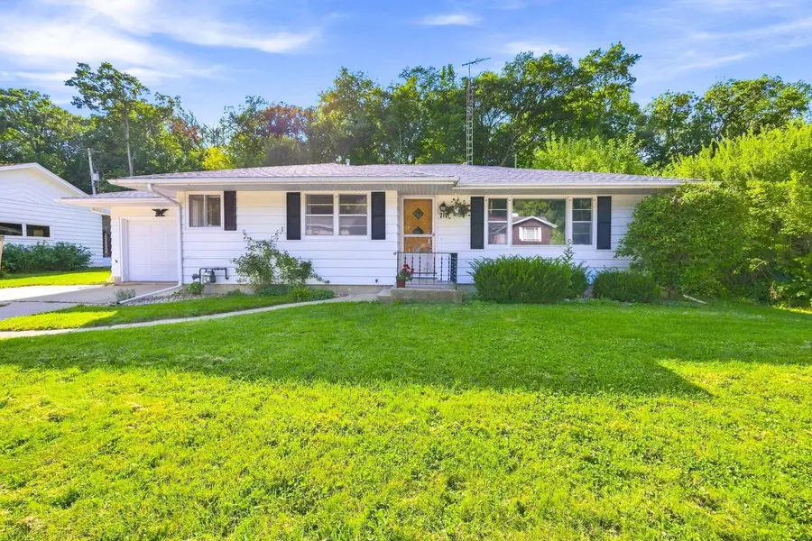 717 Cloute Street, Fort Atkinson, WI 53538 - #2