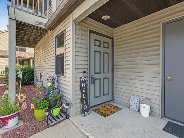 500 E Main Street #6, Sun Prairie, WI 53590
