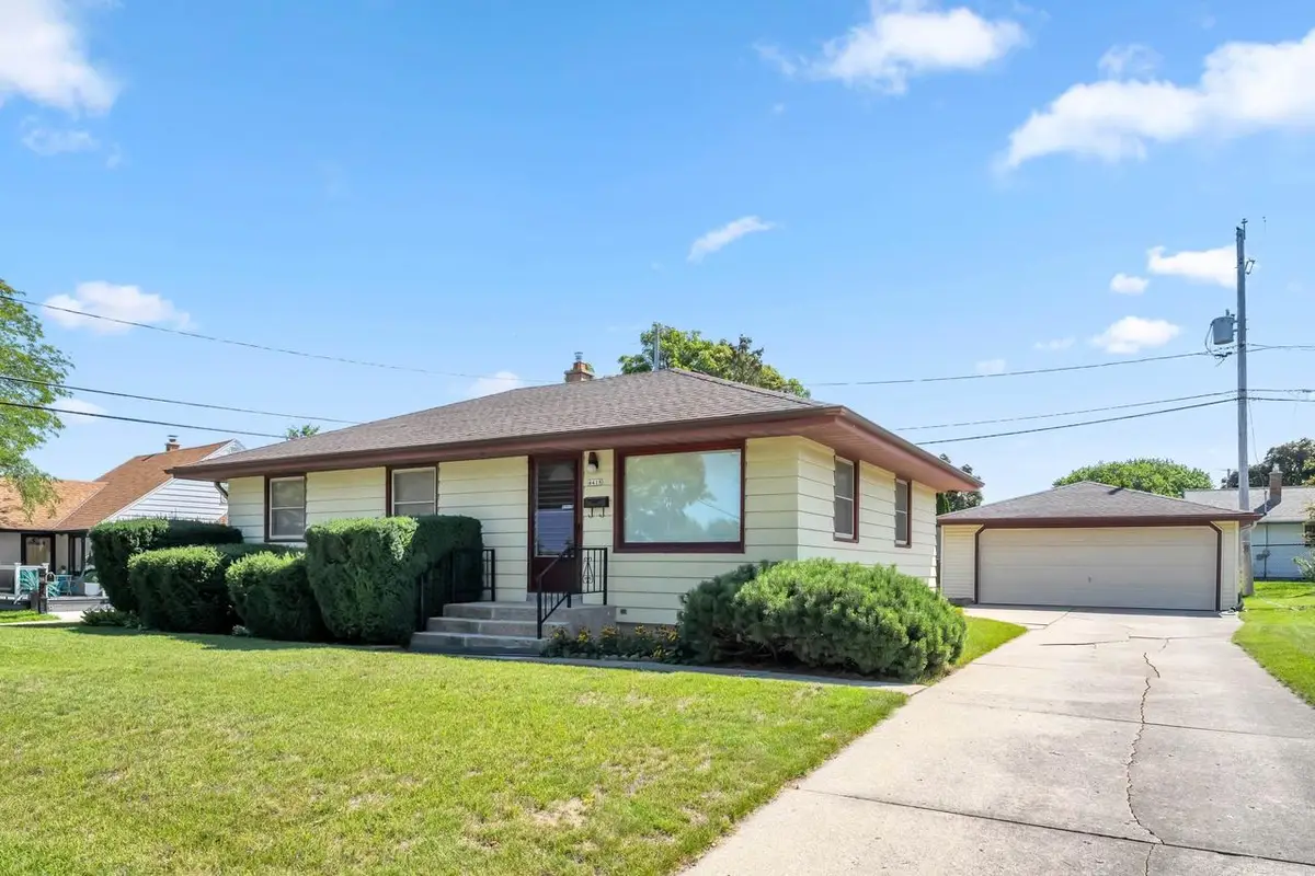 4418 Kentucky Avenue, Milwaukee, WI 53221 - #1