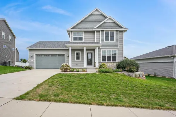 452 Blackburn Bay Drive, Verona, WI 53593