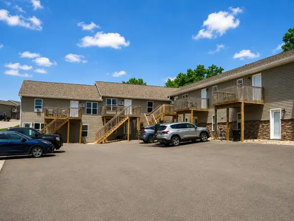 1020 and 1040 Fox Ridge Road, Platteville, WI 53818
