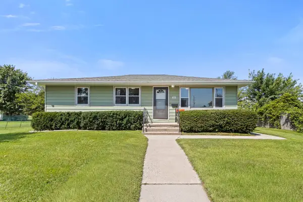 221 Washington Street, Portage, WI 53901