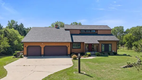 N7559 Carimaunee Drive, Portage, WI 53901