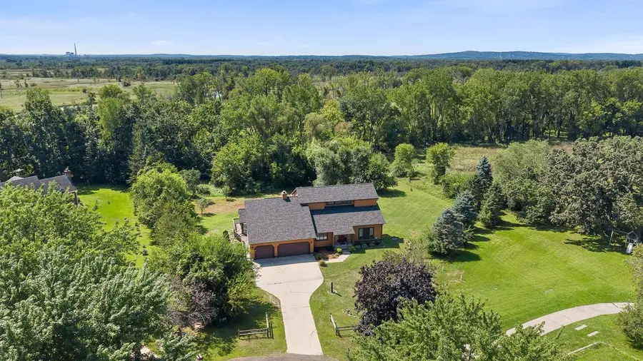 N7559 Carimaunee Drive, Portage, WI 53901 - #2
