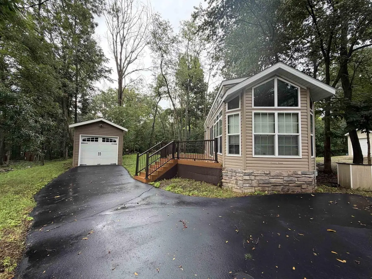 272 Oak Lane, Edgerton, WI 53534 - #1
