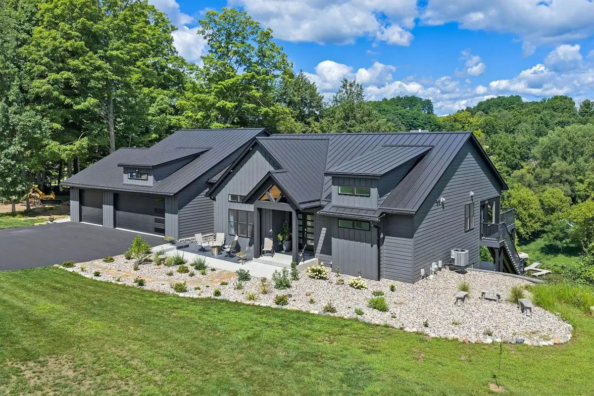 E4860 E Redstone Drive, La Valle, WI 53941 - #1