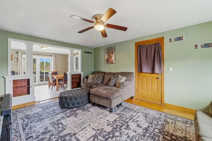10 N Watertown Street, Waupun, WI 53963 - #2