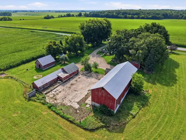 W5102 Bradley Road, Rio, WI 53960
