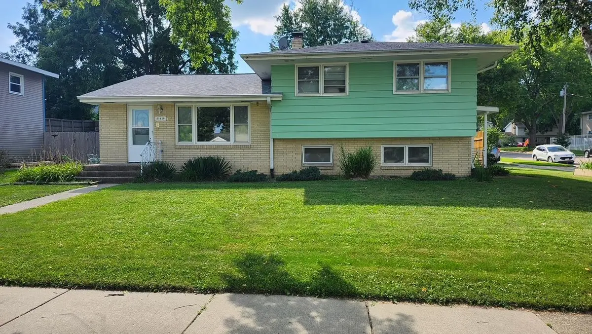 549 N Grant Avenue, Janesville, WI 53548 - #1