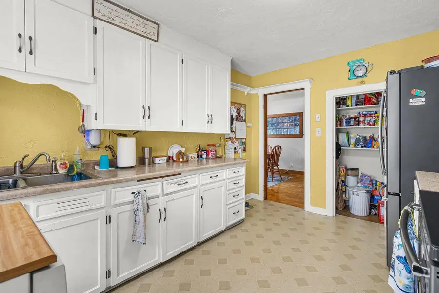 707 St Wenceslaus Street, Ripon, WI 54971 - #2
