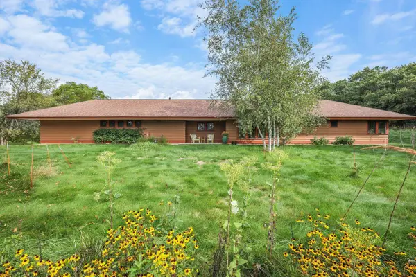 W2805 Pine Ridge Court, EXETER, WI 53508