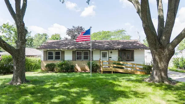 2426 Butlin Drive, Beloit, WI 53511