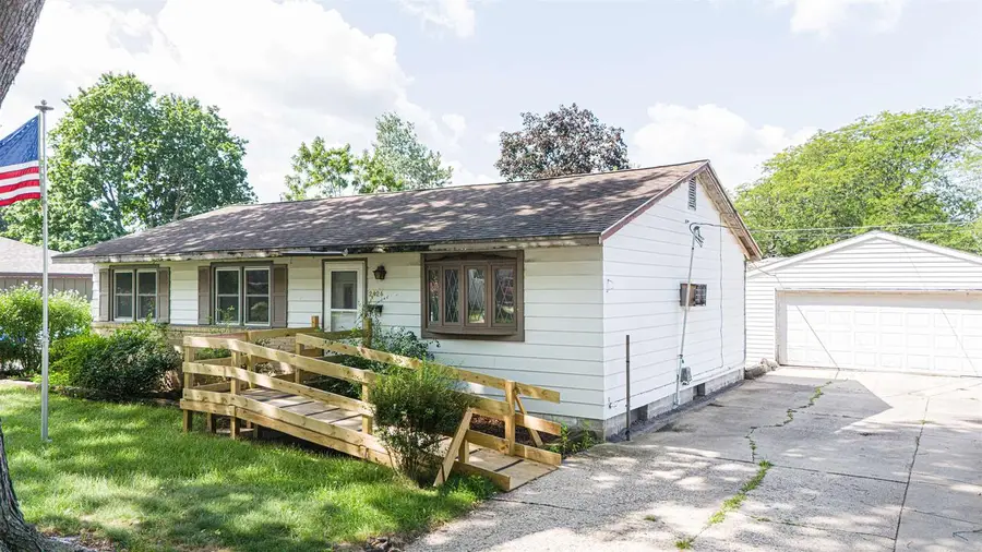 2426 Butlin Drive, Beloit, WI 53511 - #2