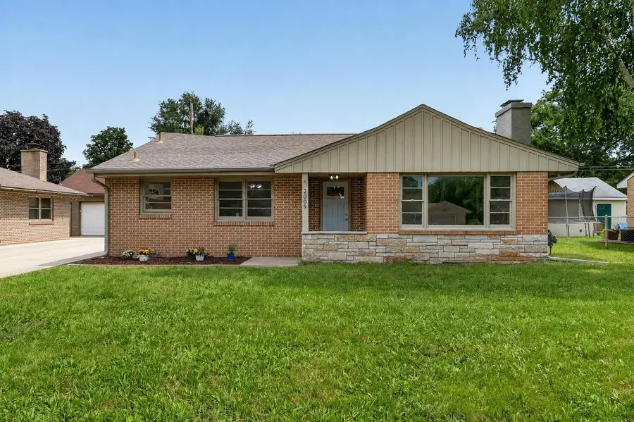 2009 S Glen Avenue, Beloit, WI 53511 - #2