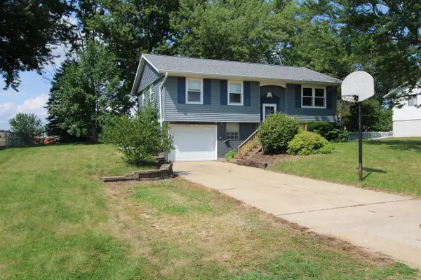 212 Valley View Drive, Orangeville, IL 61060