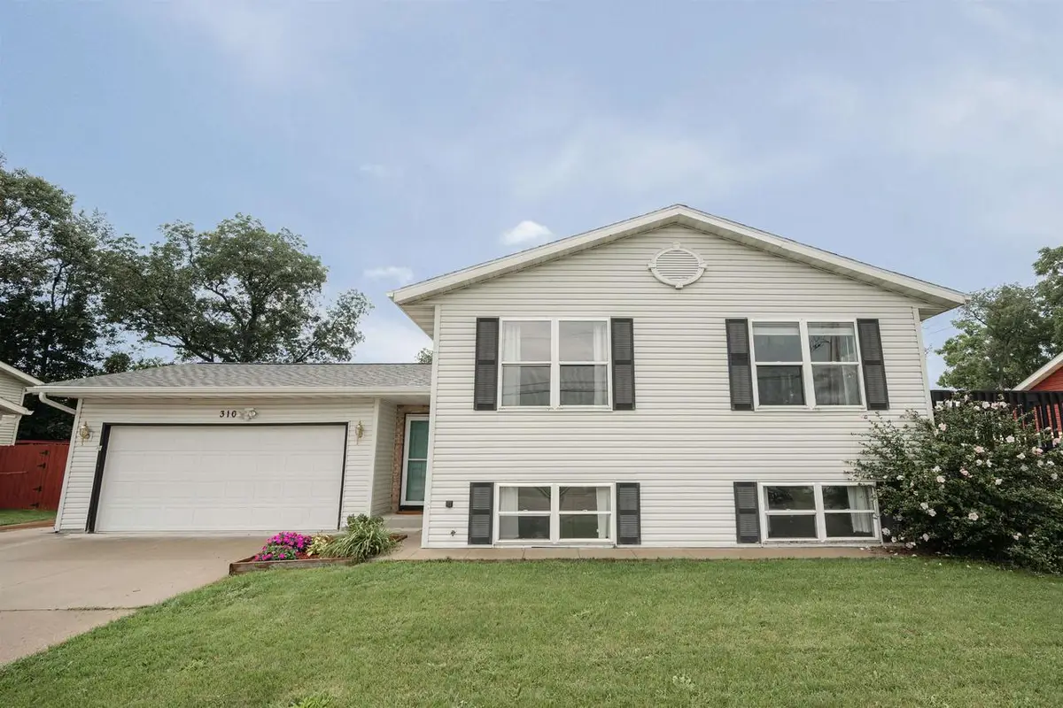 310 Marlboro Avenue, Edgerton, WI 53534 - #1