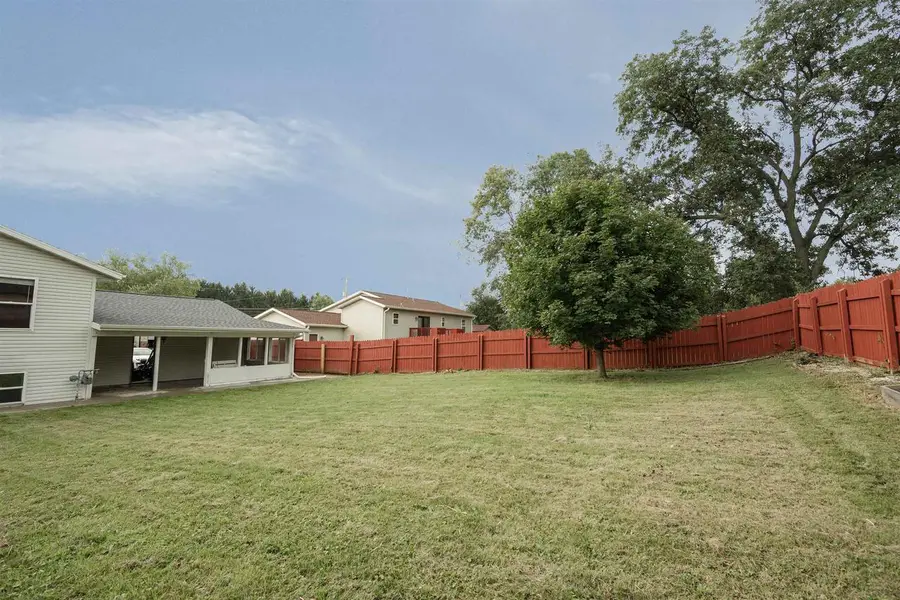 310 Marlboro Avenue, Edgerton, WI 53534 - #2