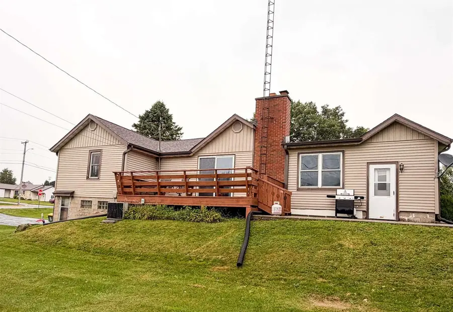 205 Elm Street, Cobb, WI 53526 - #2