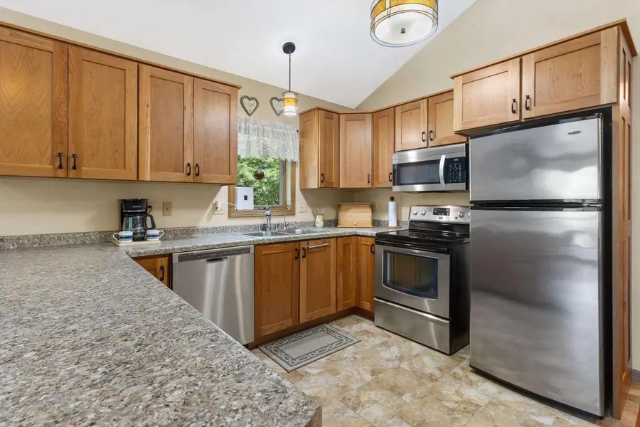 W14129 Theresa Lane, Prairie Du Sac, WI 53578 - #3