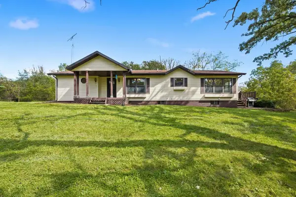 16490 Deery Road, Mineral Point, WI 53565