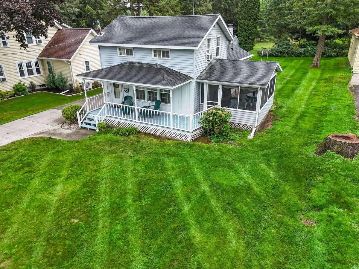 394 Lake Street, Green Lake, WI 54941 - #1