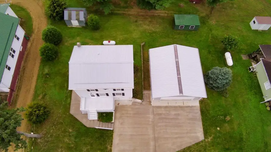 109 Reservoir Street, Potosi, WI 53820 - #3
