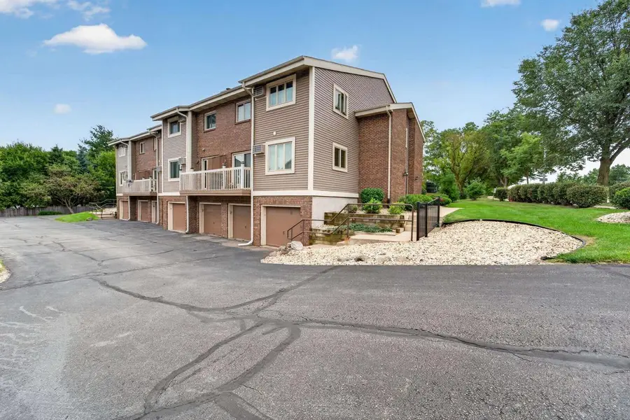 1623 McKenna Boulevard, Madison, WI 53711 - #3