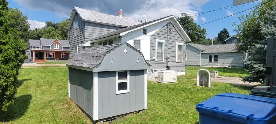 633 5th Avenue, Baraboo, WI 53913 - #2
