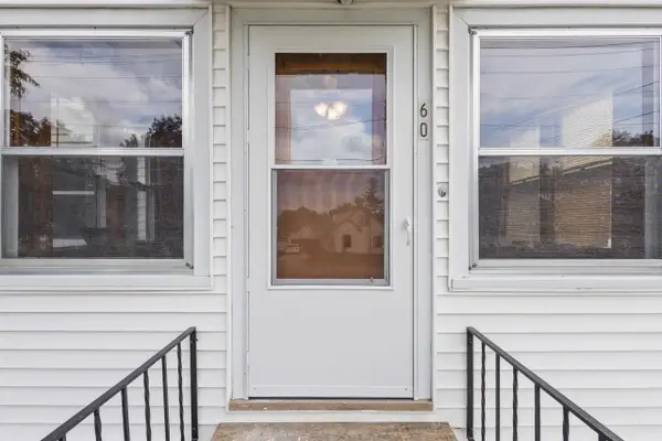 60 W Manchester Street, Markesan, WI 53946