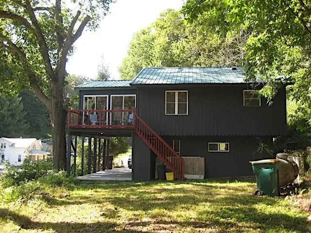 920 Garnavillo Avenue, McGregor, IA 52157 - #3