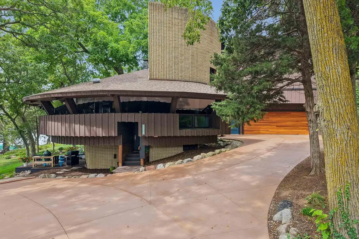 W9225 Ripley Road, Cambridge, WI 53523 - #1