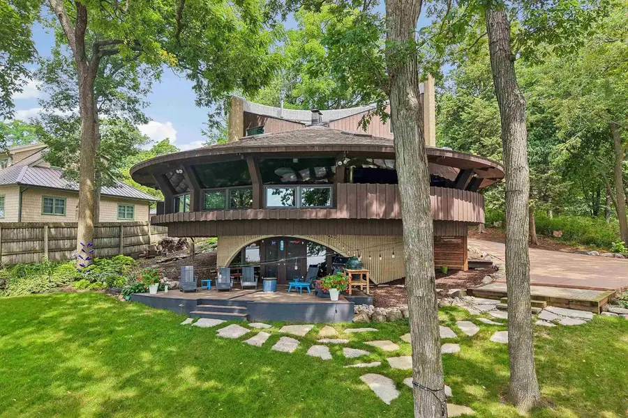 W9225 Ripley Road, Cambridge, WI 53523 - #2