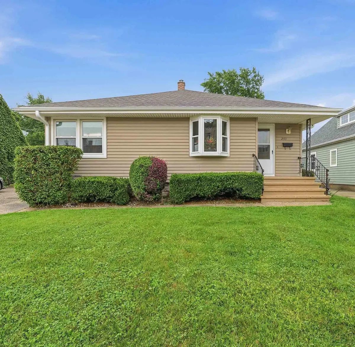 253 S Madison Street, Waupun, WI 53963 - #1