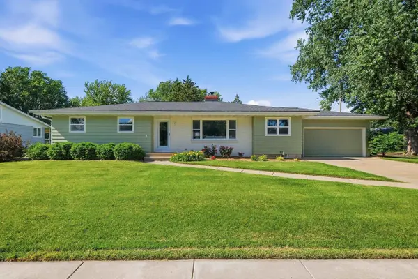 146 W Macarthur Street, Sun Prairie, WI 53590