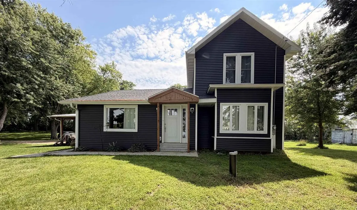 3816 E Creek Road, Beloit, WI 53511 - #1