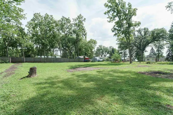N1032 Olson Road, Edgerton, WI 53534