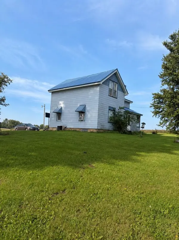 5215 County Road YZ, Dodgeville, WI 53533