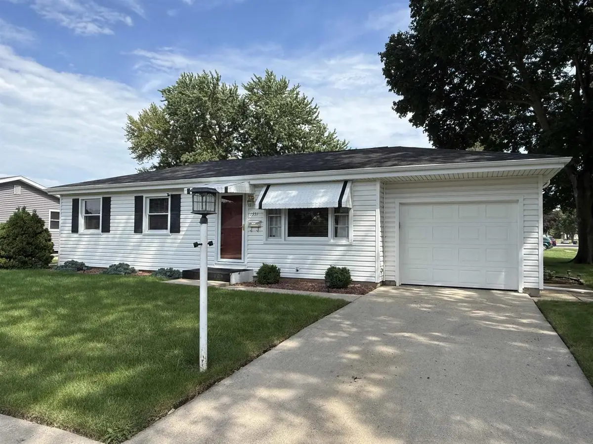 1551 S Grant Avenue, Janesville, WI 53546 - #1