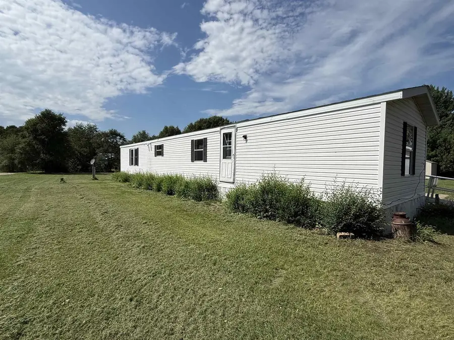 W692 Hwy 81, Brodhead, WI 53520 - #3