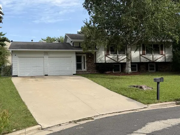 5211 Big Bow Court, Fitchburg, WI 53711