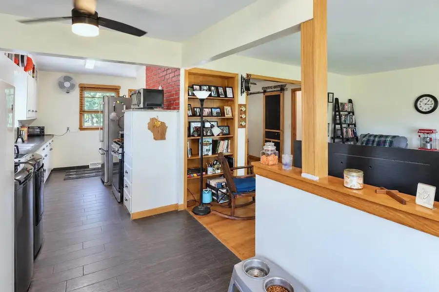3616 S Glenwood Drive, Beloit, WI 53511 - #3