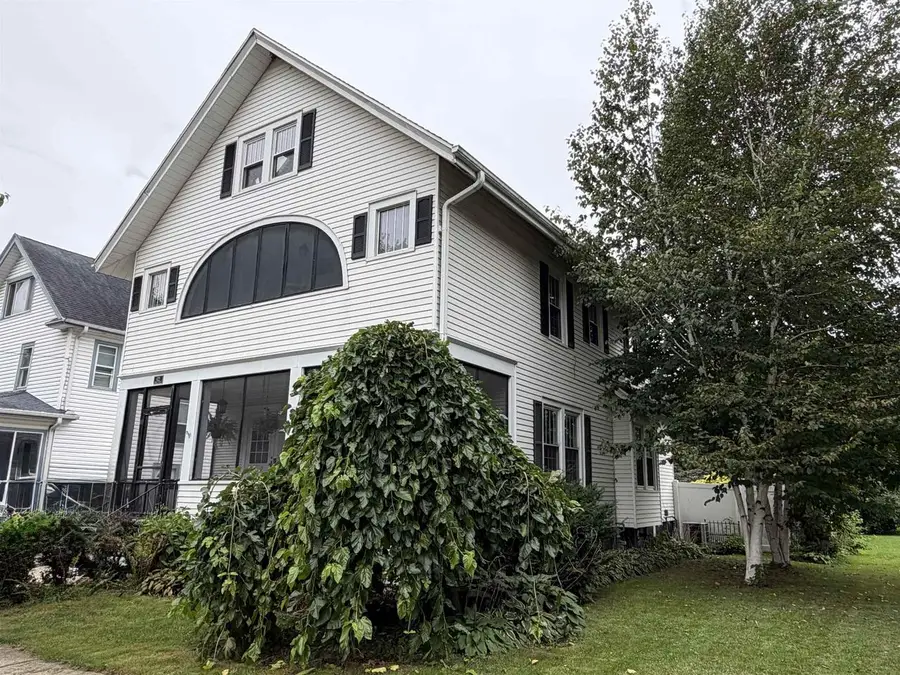 622 Grant Street, Fort Atkinson, WI 53538 - #3