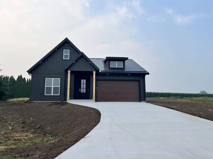 205 W 2nd Street, Friesland, WI 53935 - #2